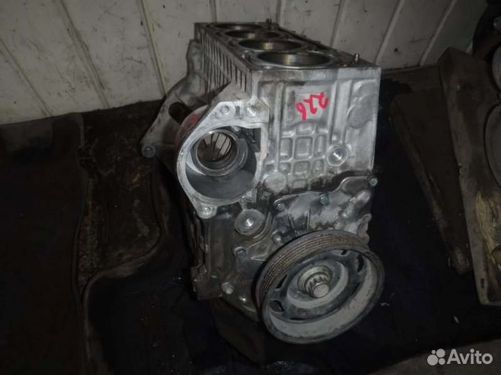 Блок двигателя Volkswagen Polo хэтчбек BUD 2008