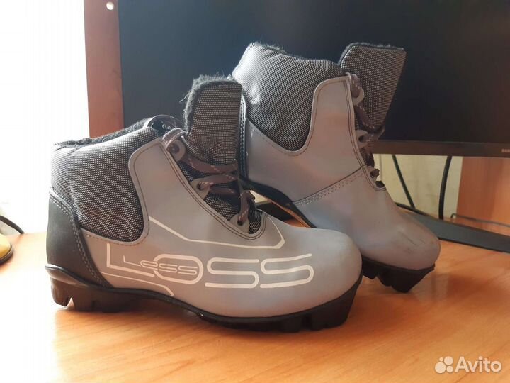 Лыжные ботинки spine Loss