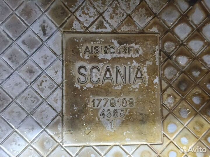 1779109 Крышка ГБЦ клапанная