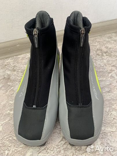 Ботинки для беговых лыж Fischer XC Vitalis