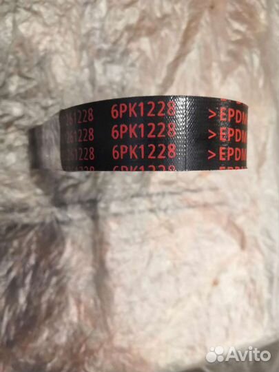 Ролик натяжителя ремня грм в сборе 25281-04600