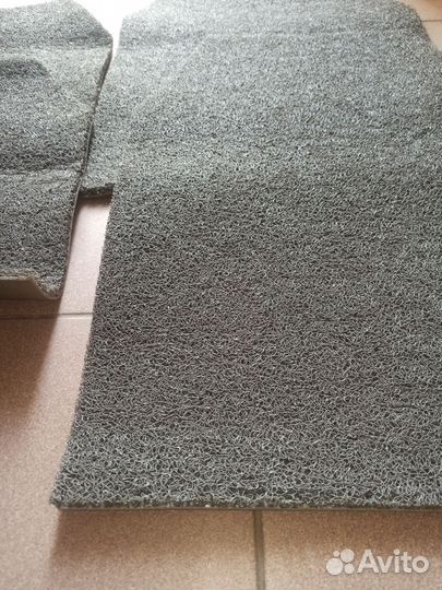 Коврики универсальные винил