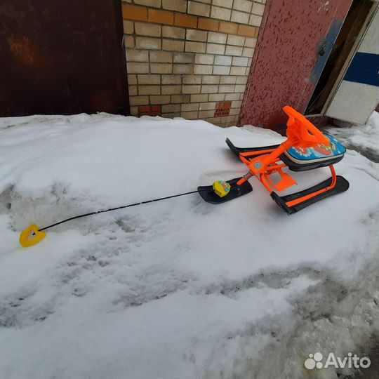 Детский снегокат