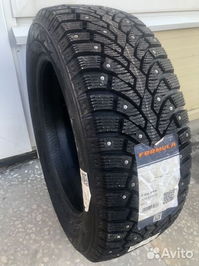 Pirelli Formula Ice 205/55 R16 91T
