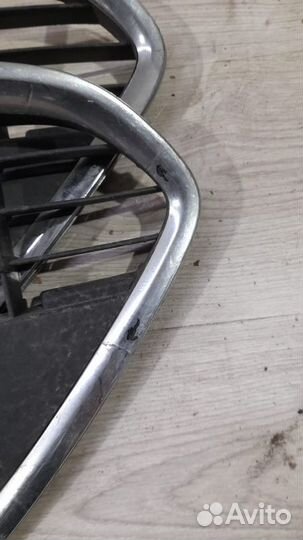 Решетка бампера передняя Ford Focus 2 С 2005 По