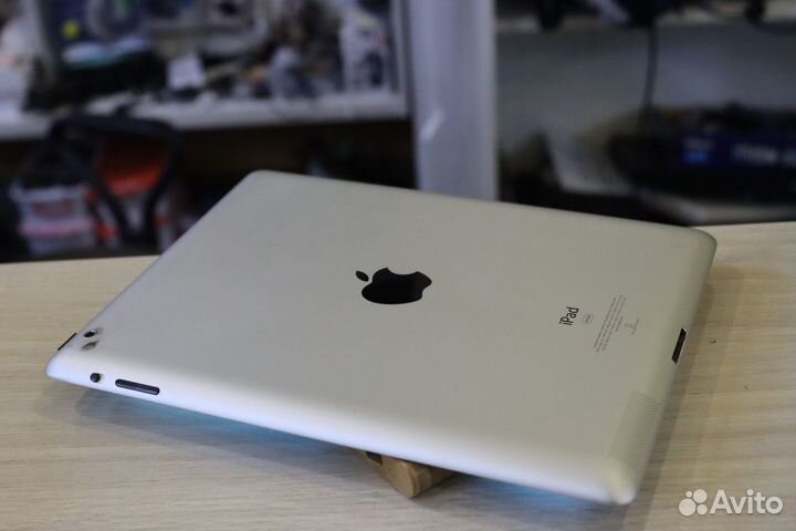 Apple iPad 2 (64 Gb)