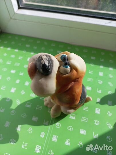 Статуэтка собака