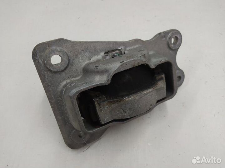 Б/У Б/У Подушка крепления двигателя 32255205 volvo