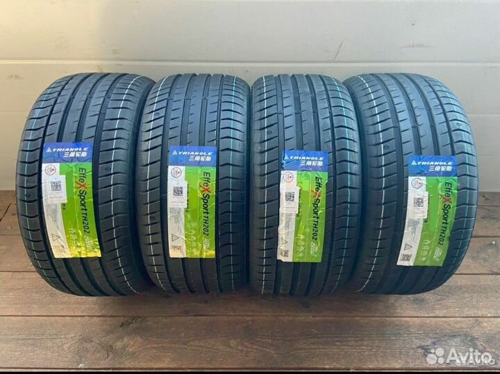 Triangle EffeXSport TH202 225/40 R18 92Y