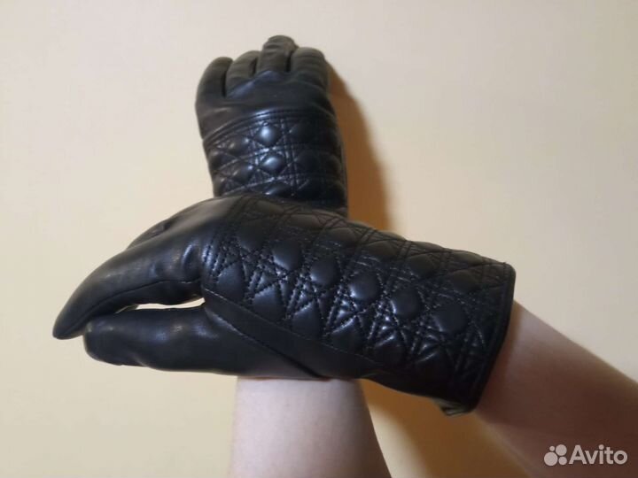 Перчатки новые кожаные женские