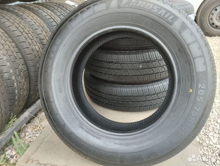 Landsail LSV88 205/75 R16C 110R