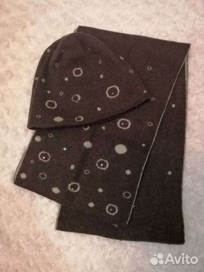 Комплект : шапка и шарф