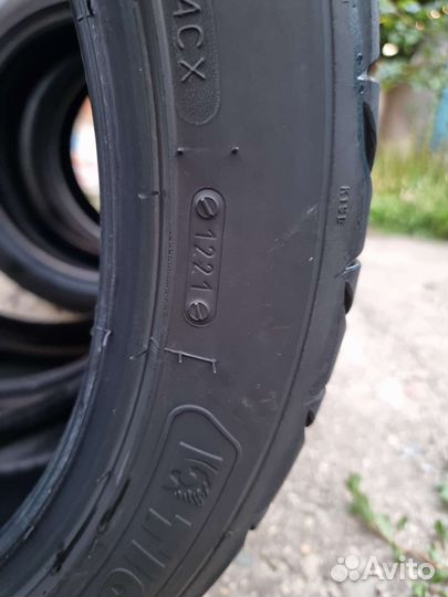 Tigar UHP Ultra High Performance 245/40 R18 97Y