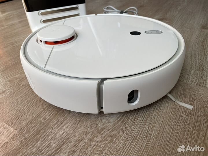 Робот пылесос xiaomi mi robor vacuum cleaner 1S