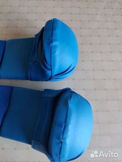 Перчатки для каратэ детские