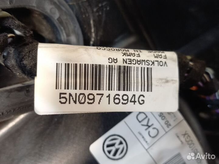 Стеклоподъемник задний правый Tiguan 1