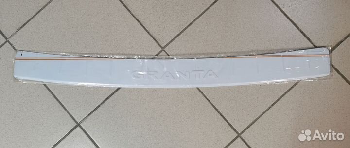 Накладка на задний бампер Лада Гранта