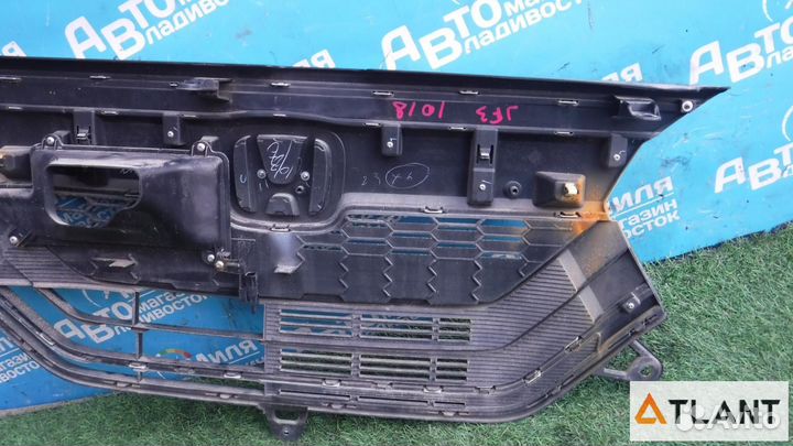 Решетка радиатора honda N-BOX