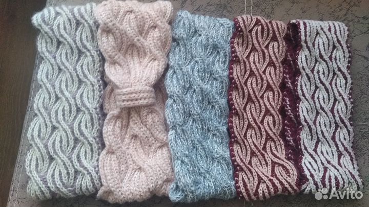 Вязаные повязки, носки, варежки