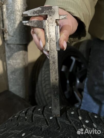 Nokian Tyres Hakkapeliitta 8 195/60 R15