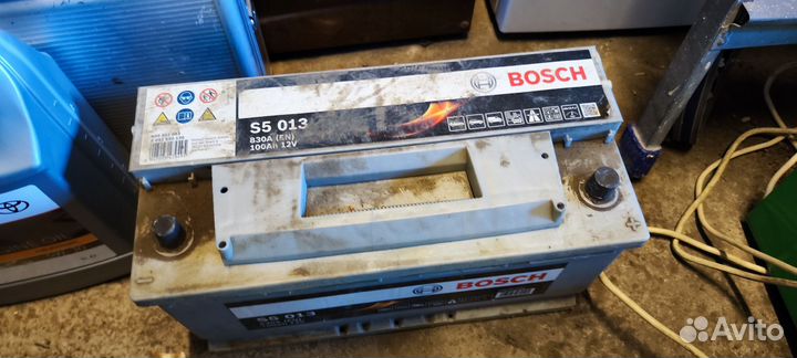 Аккамулятор Bosch S5 013