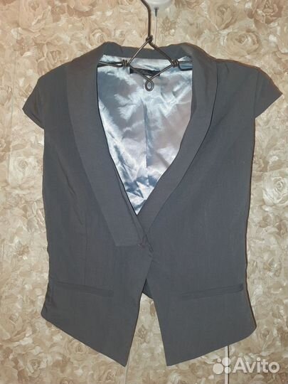 Жилет серый XS