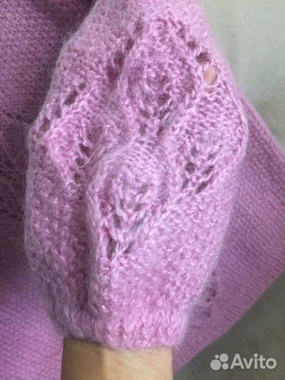 Свитер мохеровый