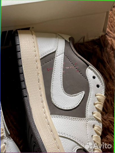 Кроссовки Nike Air Jordan 1 Low Travis Scott