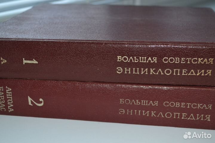 Продам книги