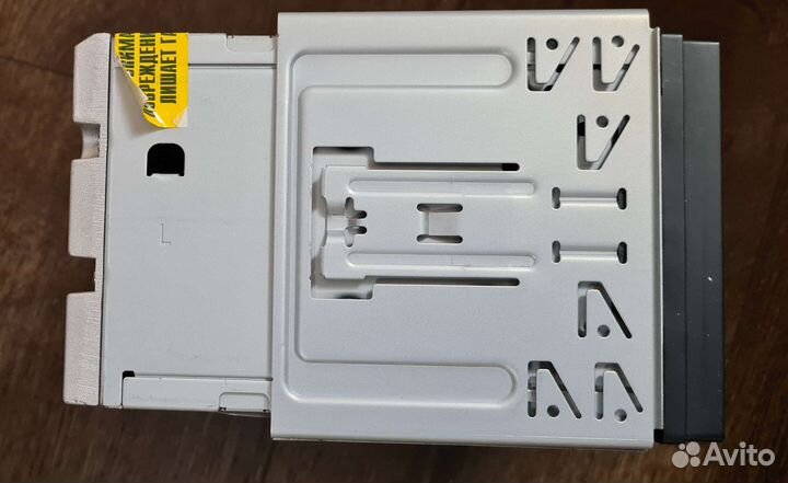 Автомагнитола бу Incar Инкар 160401AHR-758000094