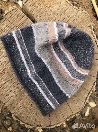 Шапка женская вязаная