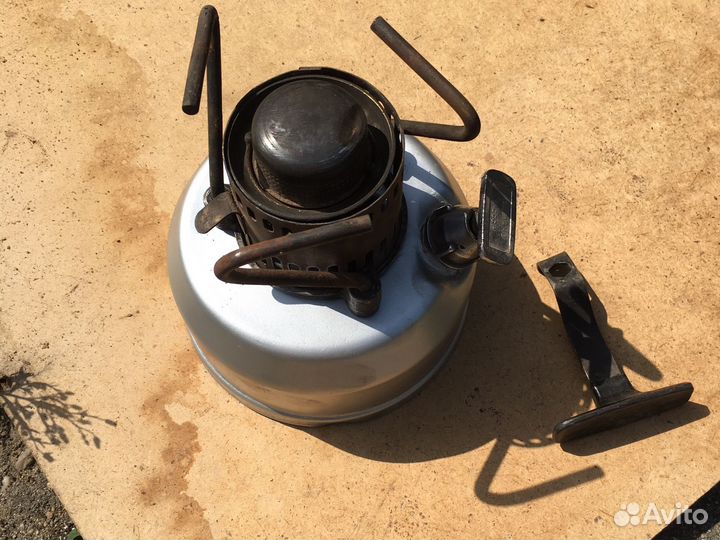 Примус шмель 4