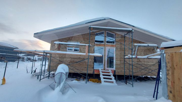 Дом 100 м² на участке 6 сот.