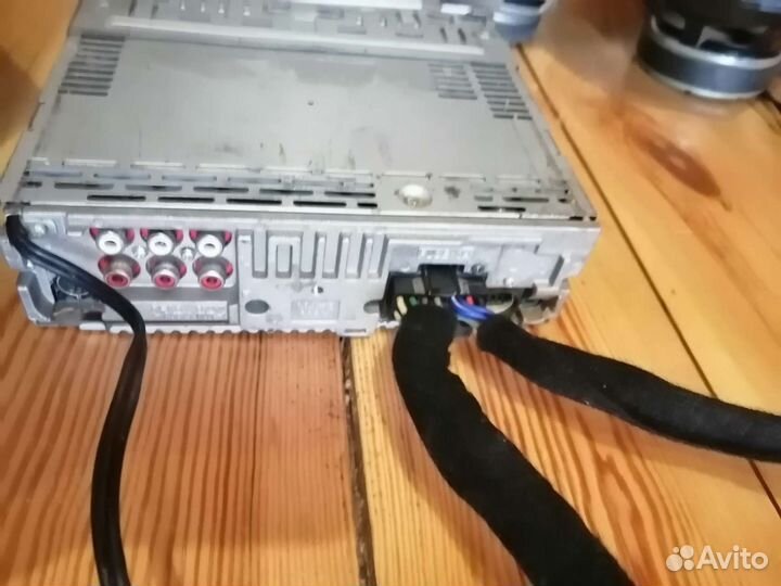 Музыка на автомобиль
