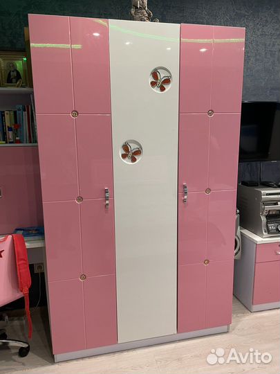 Комплект комнатной мебели(для девочки)