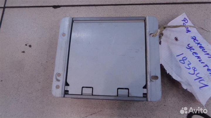 Усилитель акустической системы Ford Escape 2000-2