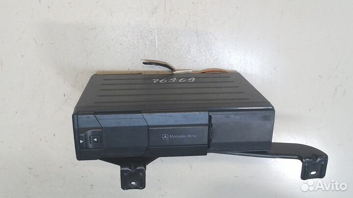 Проигрыватель CD/DVD Mercedes CLK W208, 2001