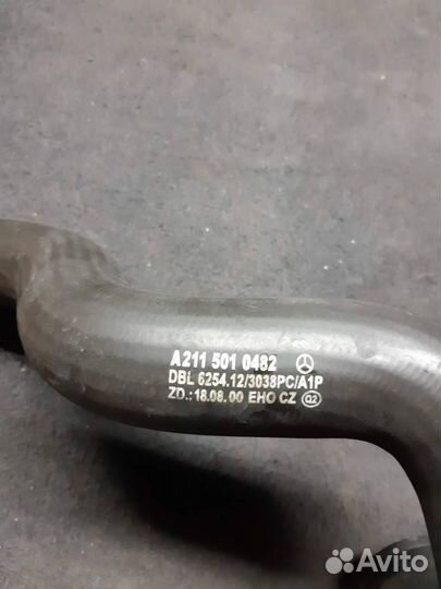 Патрубок радиатора Mercedes-Benz E-Class A21150104