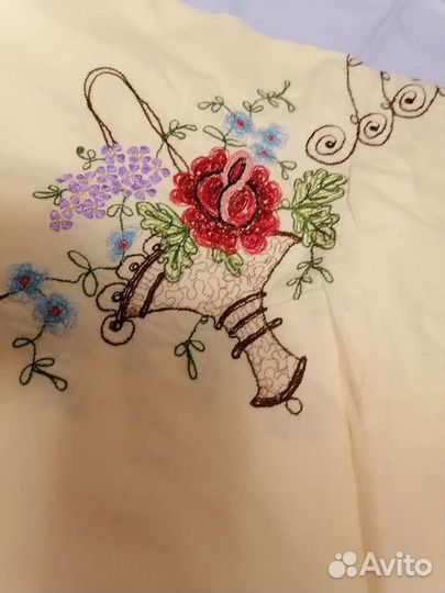 Скатерть винтаж. Ручная вышивка