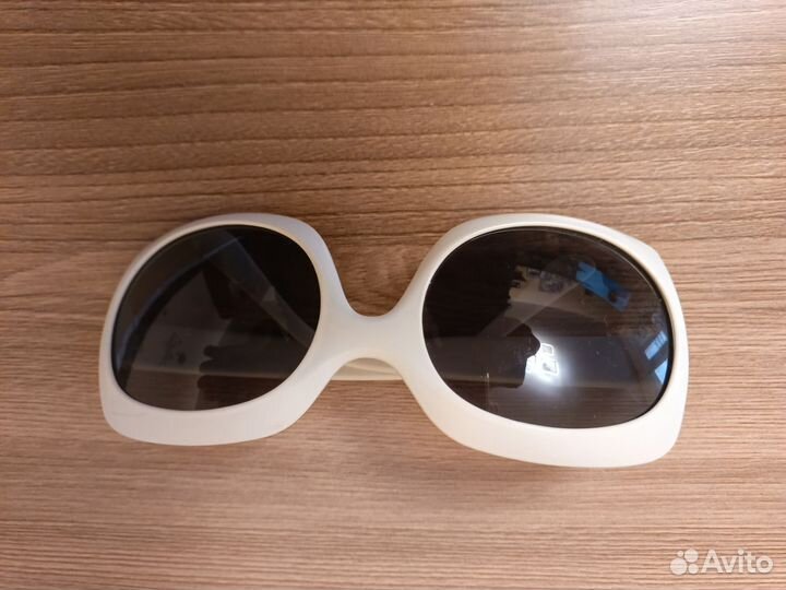 Солнцезащитные очки женские