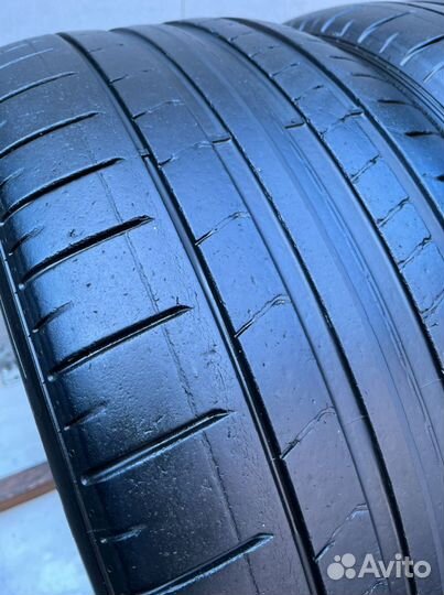 Pirelli P Zero 275/35 R21