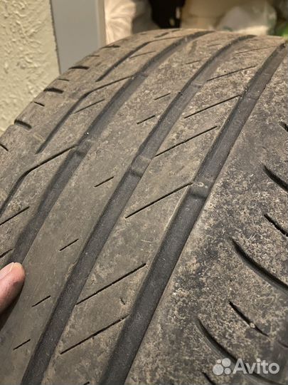 Bridgestone Turanza T005 225/55 R17