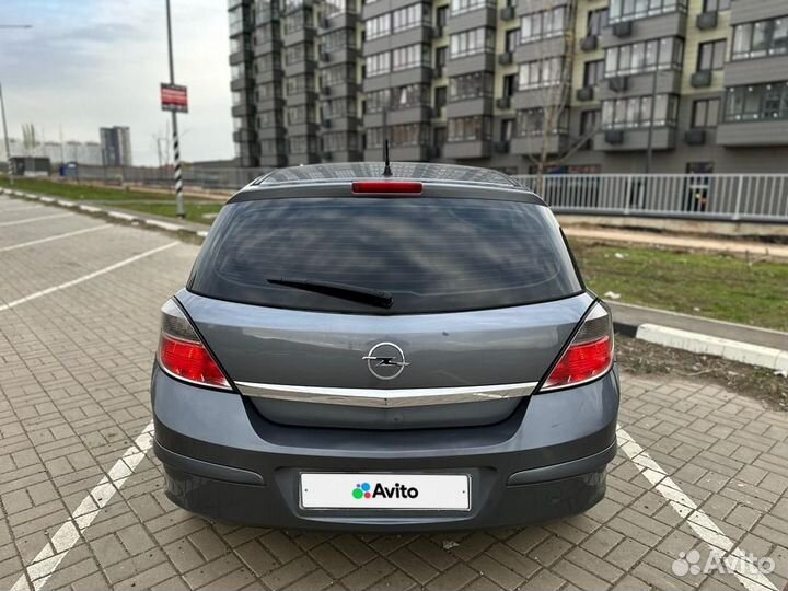 Opel Astra 1.8 МТ, 2008, 195 000 км