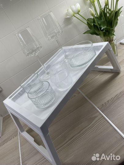 Столик поднос