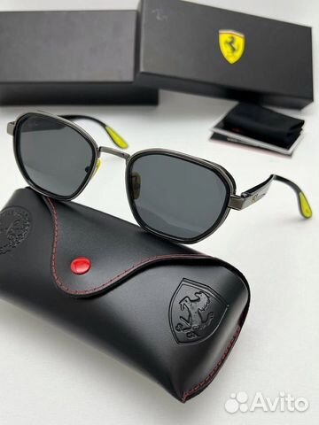 Солнцезащитные очки ray ban Ferrari