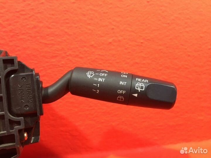 Переключатель подрулевой Mazda 3 BK Z6 VE 1.6L