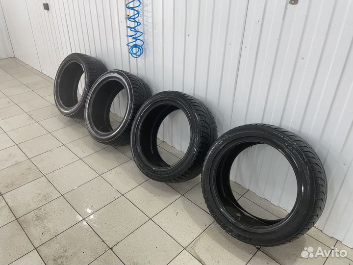 Bridgestone Ice Cruiser 7000 255/45 R18 103T