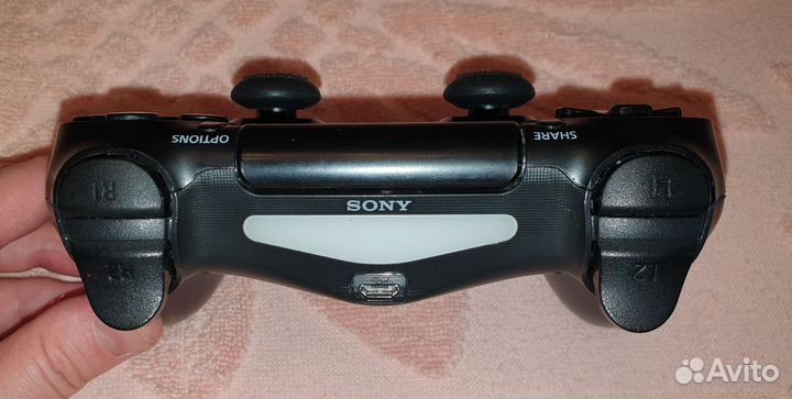 Джойстик sony dualshock 4