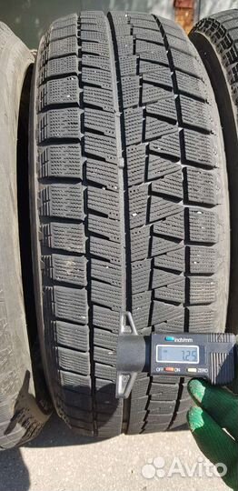 Bridgestone Blizzak Revo GZ 205/60 R16