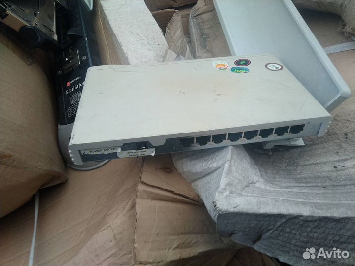 Сетевой коммутатор 3Com Dual Speed switch 8